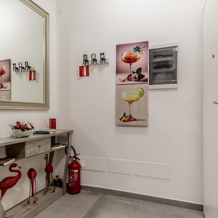 White Living R-Home Рим Екстер'єр фото