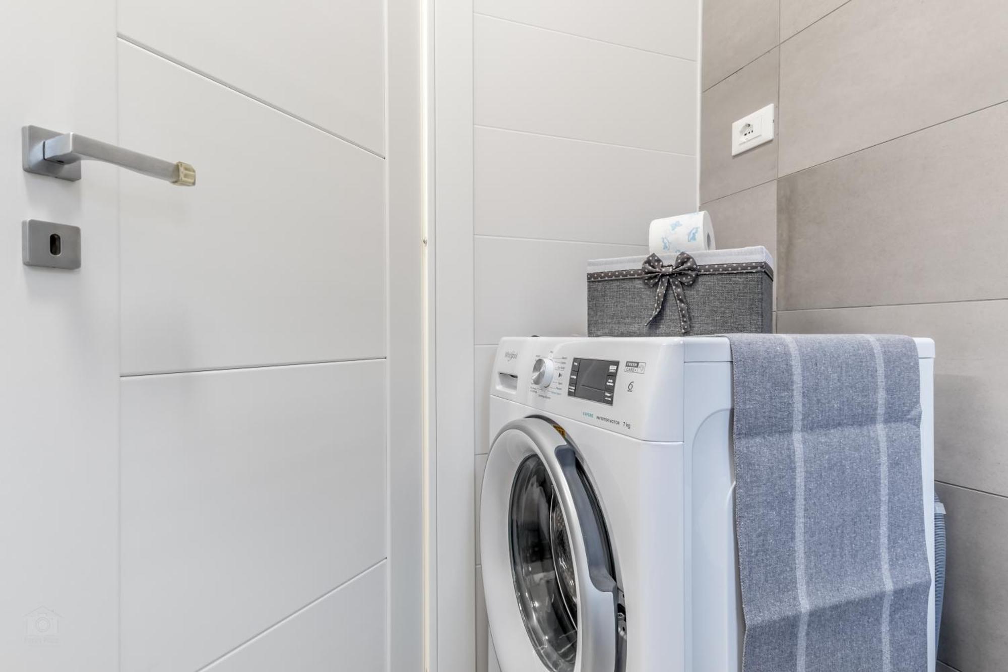 White Living R-Home Рим Екстер'єр фото